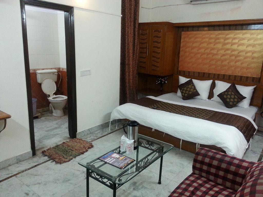 Hotel Richmond New Delhi